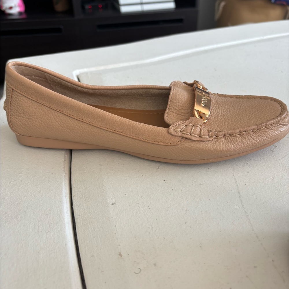 Coach Beige Leather Loafers with Gold Accent - Picture 2 of 3